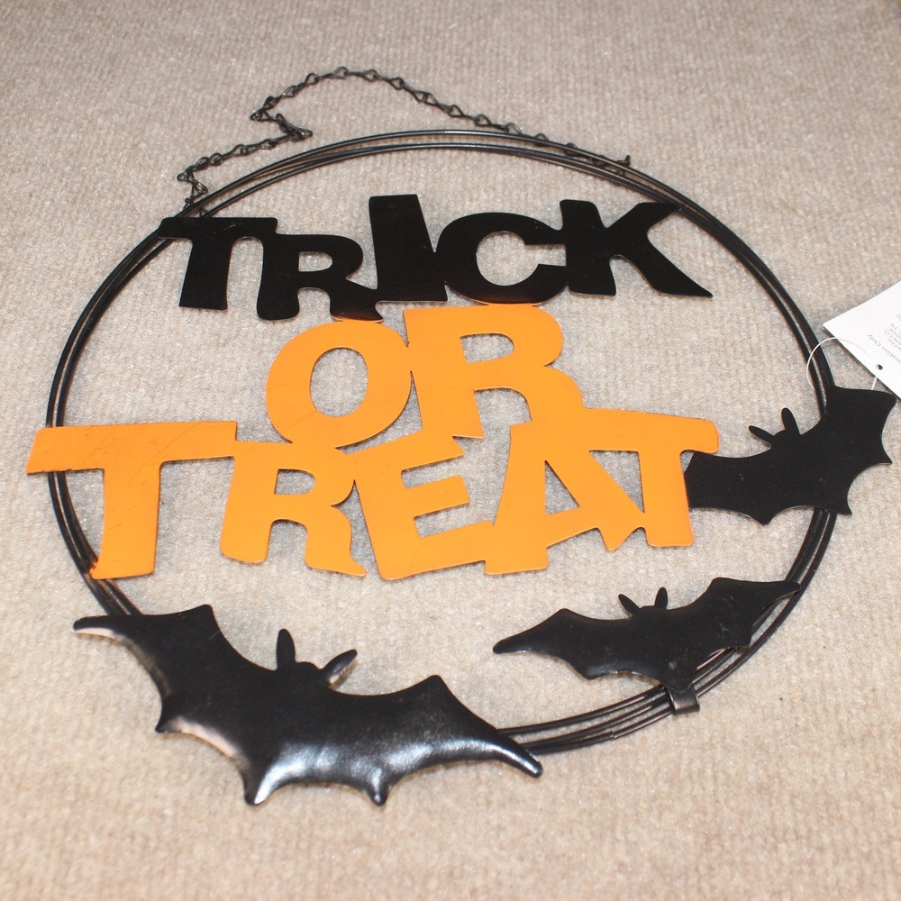 Halloween Trick or Treat Metal Wreath Wall Hanging Black Orange Bats Decor